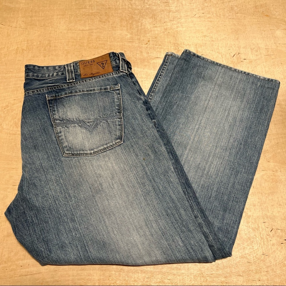 Guess Mens Jeans size 40x30 inseam Medium Wash Desmond Relaxed Straight …